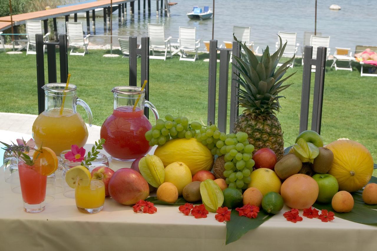 Hotel La Rondine Sirmione Kültér fotó