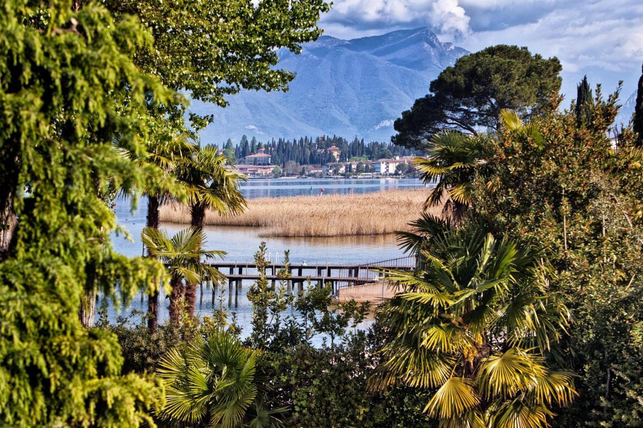 Hotel La Rondine Sirmione Kültér fotó